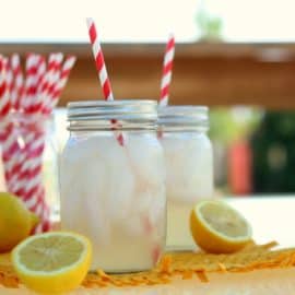 DIY mason jar cups with straw